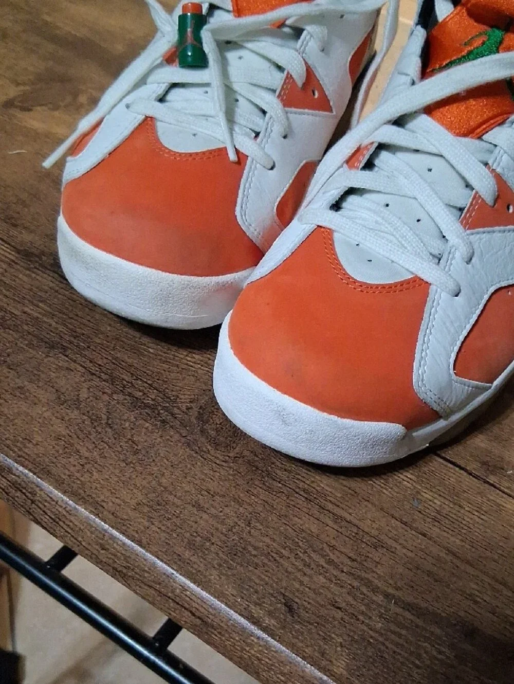 Jordan Retro 6 Orange White Black Athletic Shoes